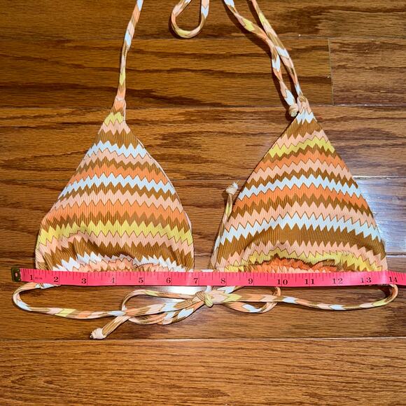 Dippin Daisys Mia Tie Side Cheeky Halter Zig Zag Stripe Bikini Set Size Large - Picture 15 of 16